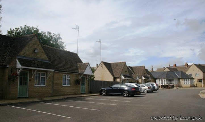 Queens Head Inn Nassington Dış mekan fotoğraf