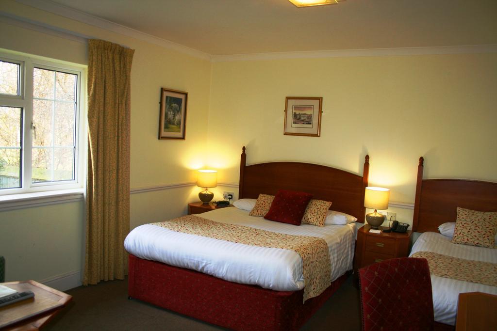 Queens Head Inn Nassington Dış mekan fotoğraf