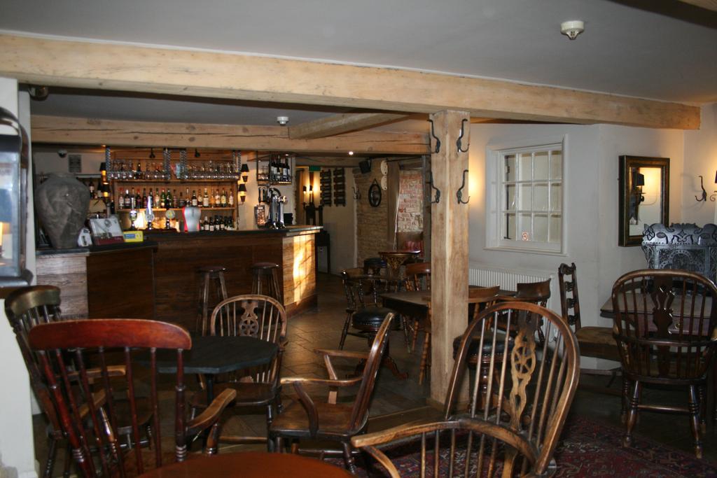 Queens Head Inn Nassington Dış mekan fotoğraf